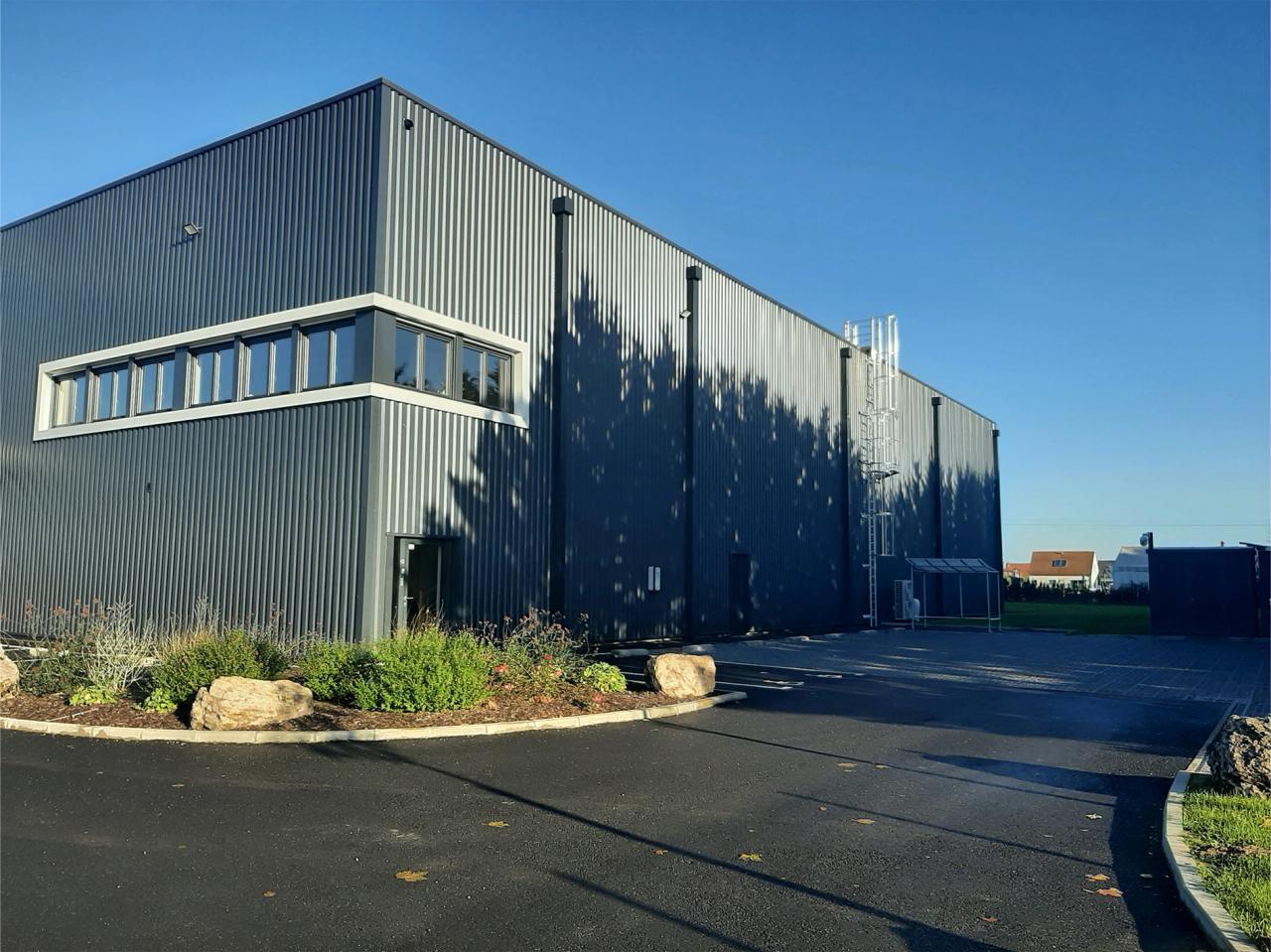 Bureau Saint-Denis-en-Val 140m² Location bureau Saint-Denis-en-Val Loiret OLBUR2427573 0